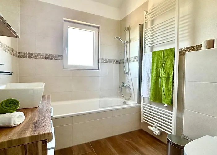 Am Kraeutergarten Im Hunsrueck 50qm Apartamento